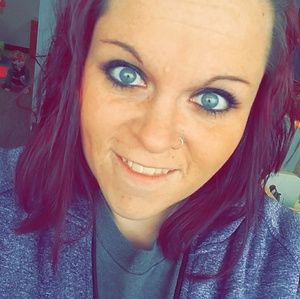 Meet your Posher, Kara